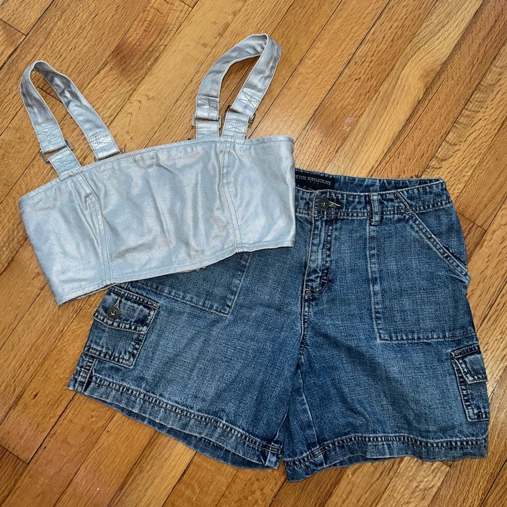 iridescent silver cropped tank with buckles by forever 21 !!